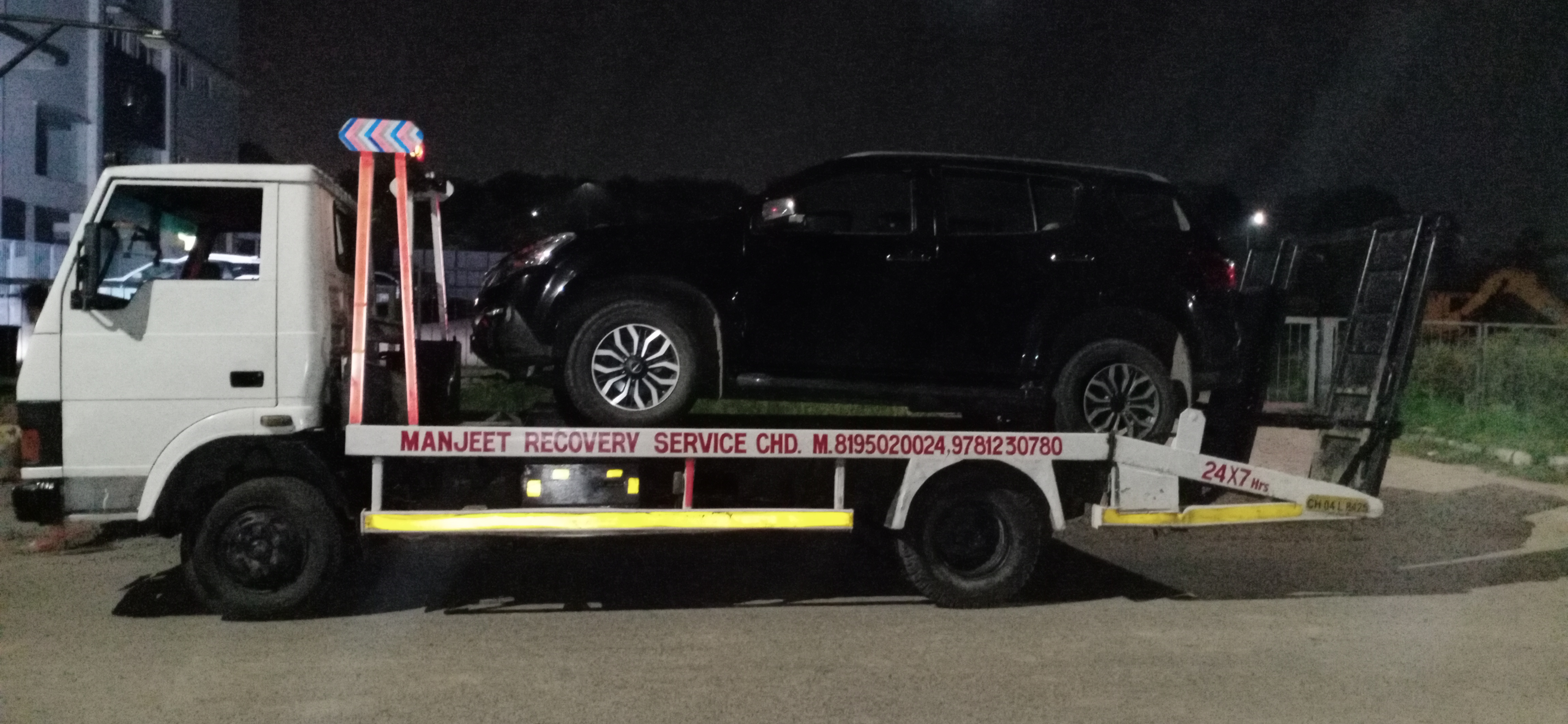 Flatbed Towing Service In Banur  | Manjeet Towing Services | Best Flatbed Towing Service In Banur, 7 Top Flatbed Towing Service In Banur, 24 Hour Flatbed Towing Service In Banur, Flatbed Towing Service near me, Flatbed Towing Service  - GL76344